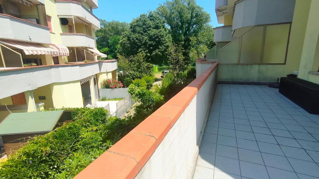 La Dolce Vita - Apartment With Shared Pool And Large Terrace 리도 델레 나지오니 외부 사진